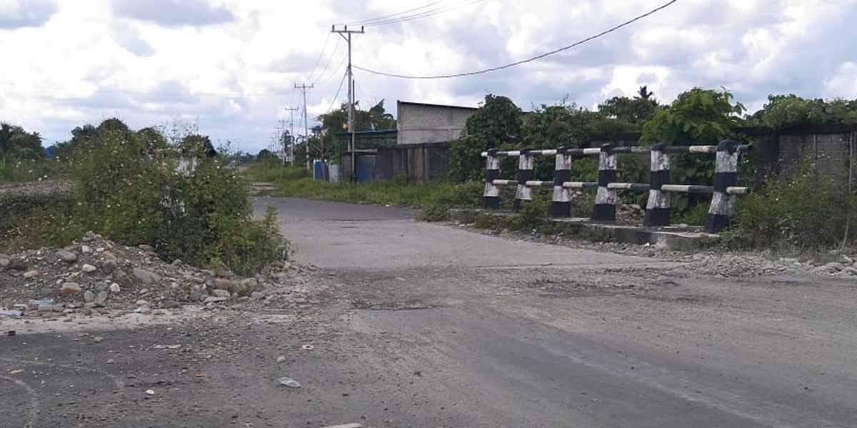 Salah Satu Jembatan yang akan dilebarkan di Jalan Hasanuddin Tembus Petrosea. Foto: Fachruddin Aji/Papua60detik